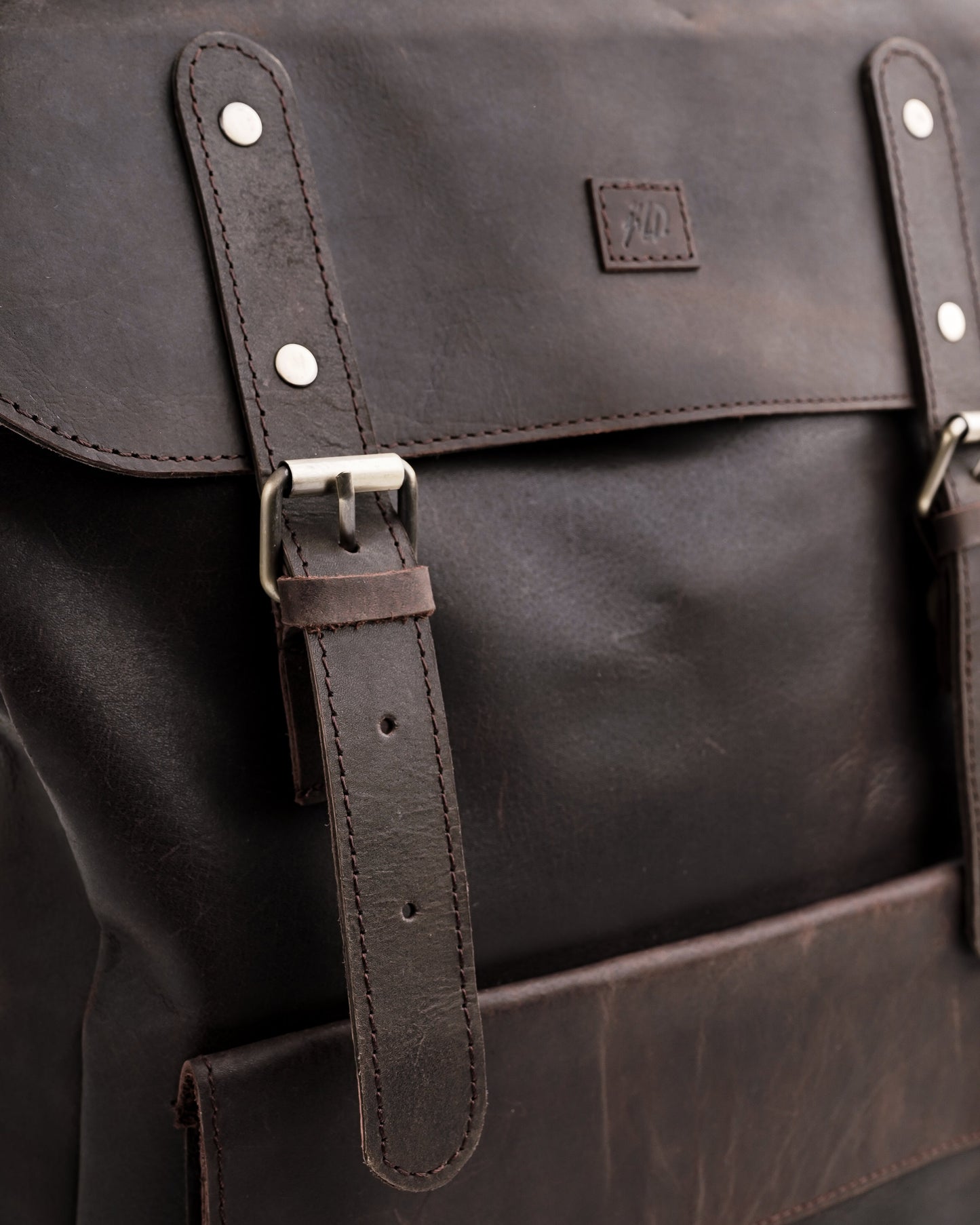 Nomad Vintage Leather Backpack - Dark Brown